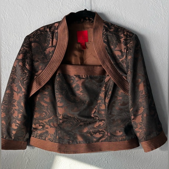 JS Collections | structured | tank | bronze | floral | shrug | jacket 12 - Picture 1 of 12
